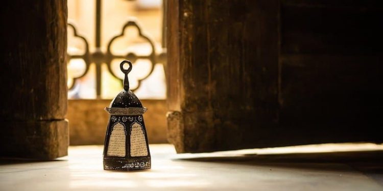 Komm, lass uns einander kennenlernen! Komm, lass uns einander kennenlernen!