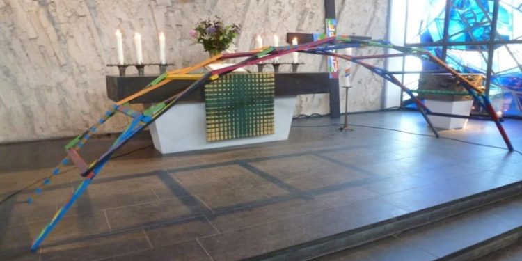 Weiter zum Aufbau der Brücken Weiter zum Aufbau der Brücken