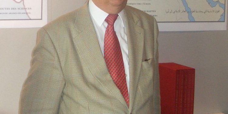 Kurze Biografie von Fuat Sezgin Kurze Biografie von Fuat Sezgin